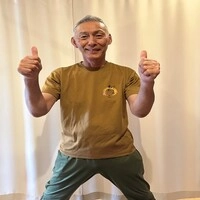 辻本　晴彦